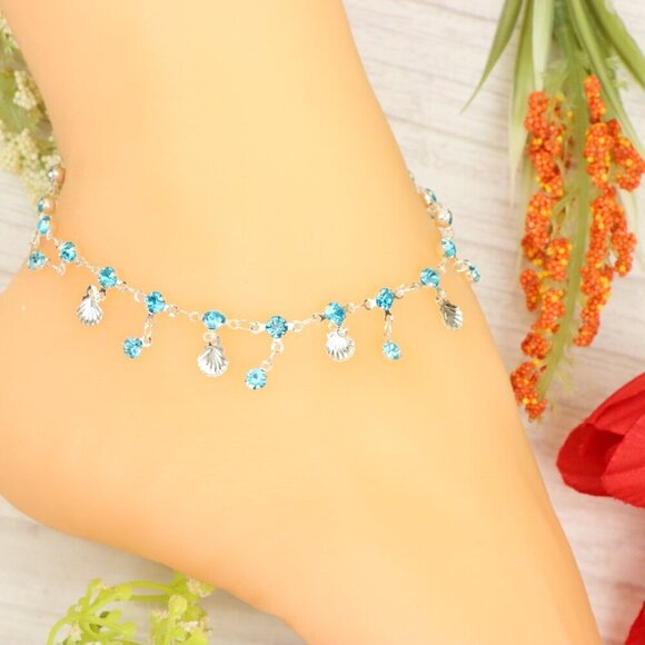 "Handmade Anklet – Elegant & Delicate Jewelry for Women | UNVRC1298 - Picture 9 of 10